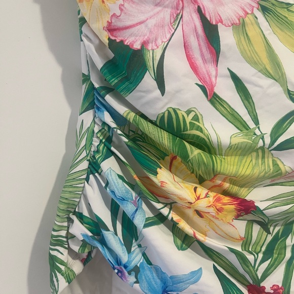 ✨Tommy Bahama Strapless One-Piece Swimsuit✨ - Picture 3 of 9